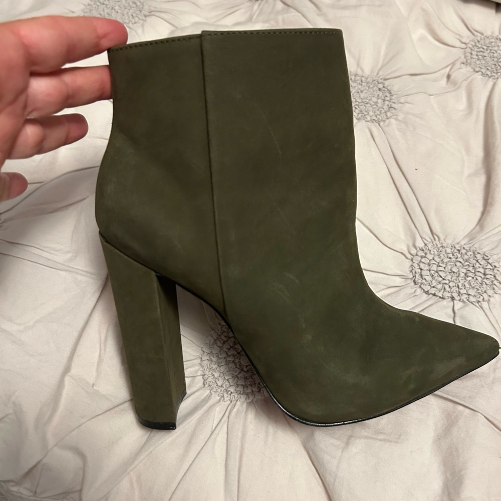 L’Intervalle Gabriele olive Green Women's Ankle Boots size 6